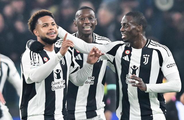 Weston-McKennie-Randal-Kolo-Muani-Juventus-PSV.jpg